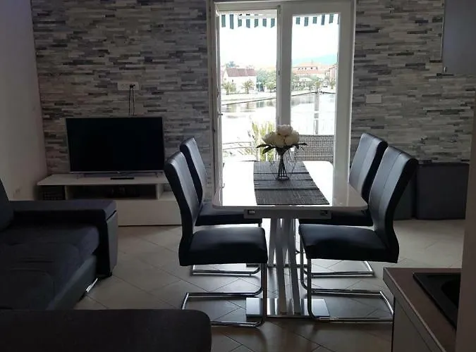 Roko Kolinda 1 بيبينيا