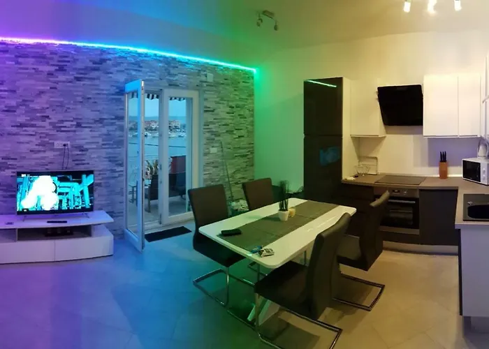 Roko Kolinda 1 شقة بيبينيا